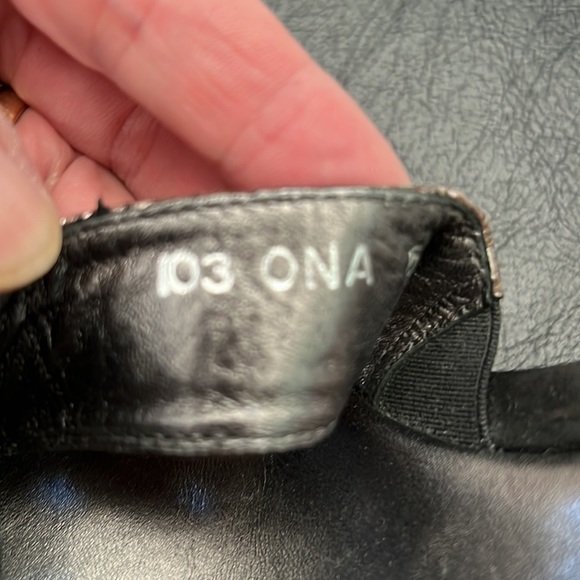 DONALD J PLINER Heels - Picture 3 of 6